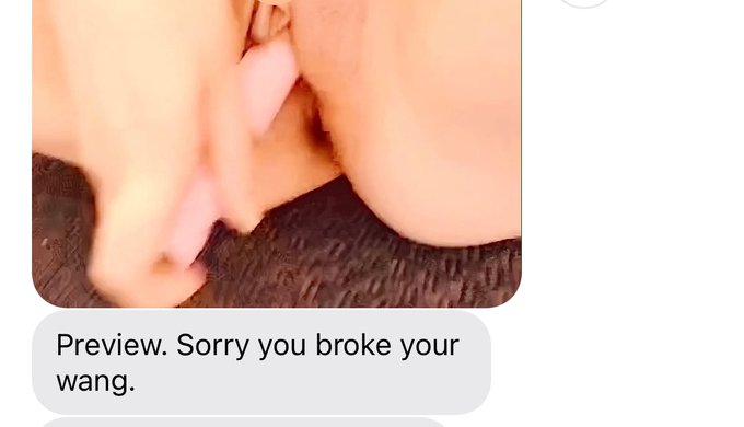 Now this is the kind of get well soon message I like to receive&hellip; but it doesn&rsquo;t make recovery any easier&hellip;<a href="/tag/getwellsoon"class="tags"><span>#getwellsoon</span></a><a href="/tag/blueballs"class="tags"><span>#blueballs</span></a><a href="/tag/brokemydick"class="tags"><span>#brokemydick</span></a><a href="/tag/hurryup"class="tags"><span>#hurryup</span></a>