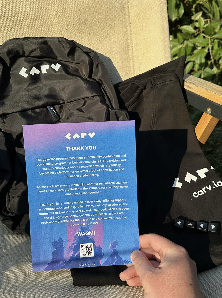 carv_official's tweet photo. #Guardians, your specially crafted Merch is arriving, and here are some awesome photos shared by you! Hope CARV's custom keycaps boost your legendary skills🤩

Thanks to all 200+ Guardians who've joined since 2022, for:
1⃣Discovering 300+ Web3 games for #CARV
2⃣Creating top-notch content
3⃣Relentlessly testing and improving our products
4⃣Nurturing a thriving 160K+ community and CARV's unique culture

Can't wait to announce the next batch of Guardians. Ready to be part of something big?