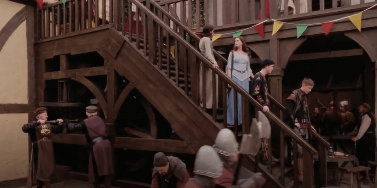 theegoosegirl's tweet photo. concept: we play a D&amp;D game together but the aesthetic of it is like Ella Enchanted (2004) https://t.co/RSHL1W27CG