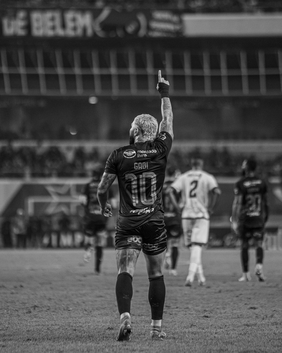 gabigol's tweet photo. Obrigado Belém, obrigado Nação! 
Glória a Deus 🦾 https://t.co/xKN4Cw2IJO