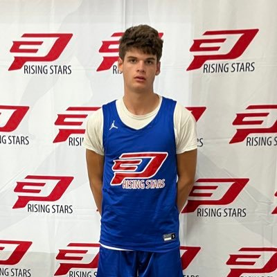6' PG Evan Simon in the class of '25 out of Kirkwood HS (MO) is now receiving interest from Weber State, i'm told. Simon is having a great season thus far. @evan_simon3.