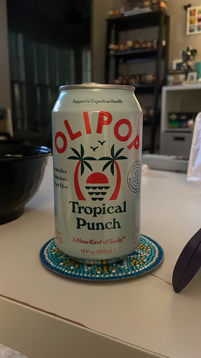 kbeauchamp207's tweet photo. Tonight’s drink is in honor of @MissRBaller 
This is really really good https://t.co/gYqm1mAg7P