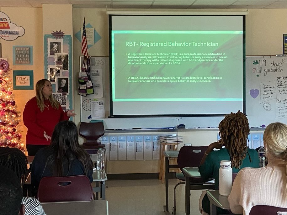 ROHSapPSYCH's tweet photo. Today at Psych Club my former student shared about her work as an RBT! As a Senior Registered Behavior Technician she works with children with autism in supporting their developmental skills. We just finished our unit on Behaviorism and this was a perfect tie-in!
@rohighschool https://t.co/4ixugG87NF