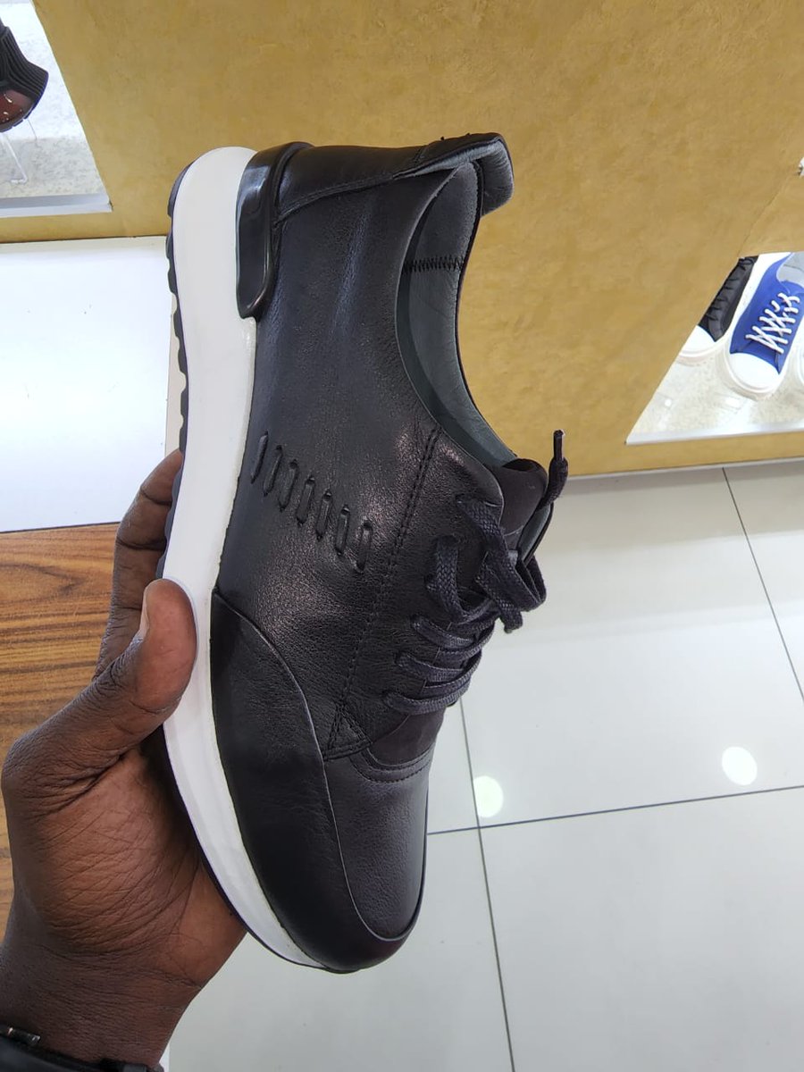 CollectionsMarc's tweet image. We are located Nairobi CBD along Moi avenue, in Digital Shopping Mall, Ground floor, shop G34 &amp;amp; G35. We are Opp. MKU Towers &amp;amp; behind Nation Center. Please call or WhatsApp 0746 817388
maps.app.goo.gl/iyL731pwu7wvmc…
We deliver countrywide80