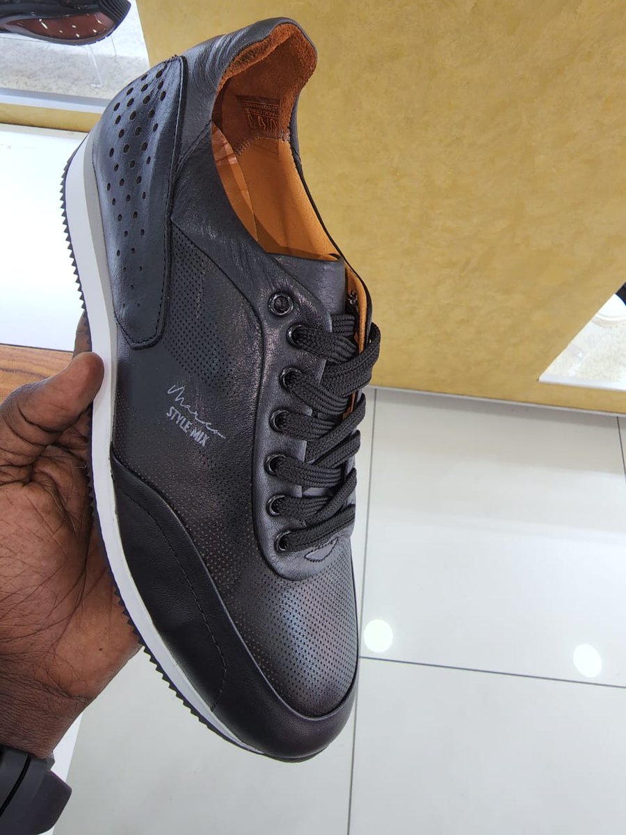 CollectionsMarc's tweet image. We are located Nairobi CBD along Moi avenue, in Digital Shopping Mall, Ground floor, shop G34 &amp;amp; G35. We are Opp. MKU Towers &amp;amp; behind Nation Center. Please call or WhatsApp 0746 817388
maps.app.goo.gl/iyL731pwu7wvmc…
We deliver countrywide80