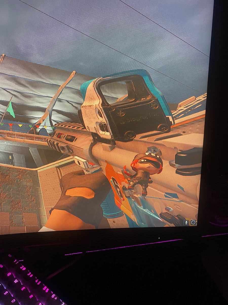 Came up with some decent skin combos what we thinking?