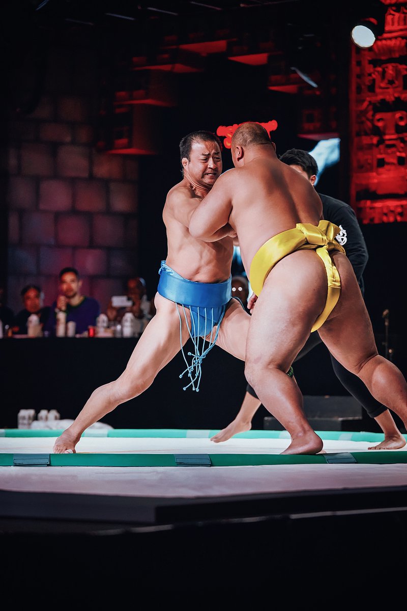 ItanLake's tweet photo. #大相撲 #sumo #wrestler #wrestling #sport #chubby #fat https://t.co/ufeDGiTaQH