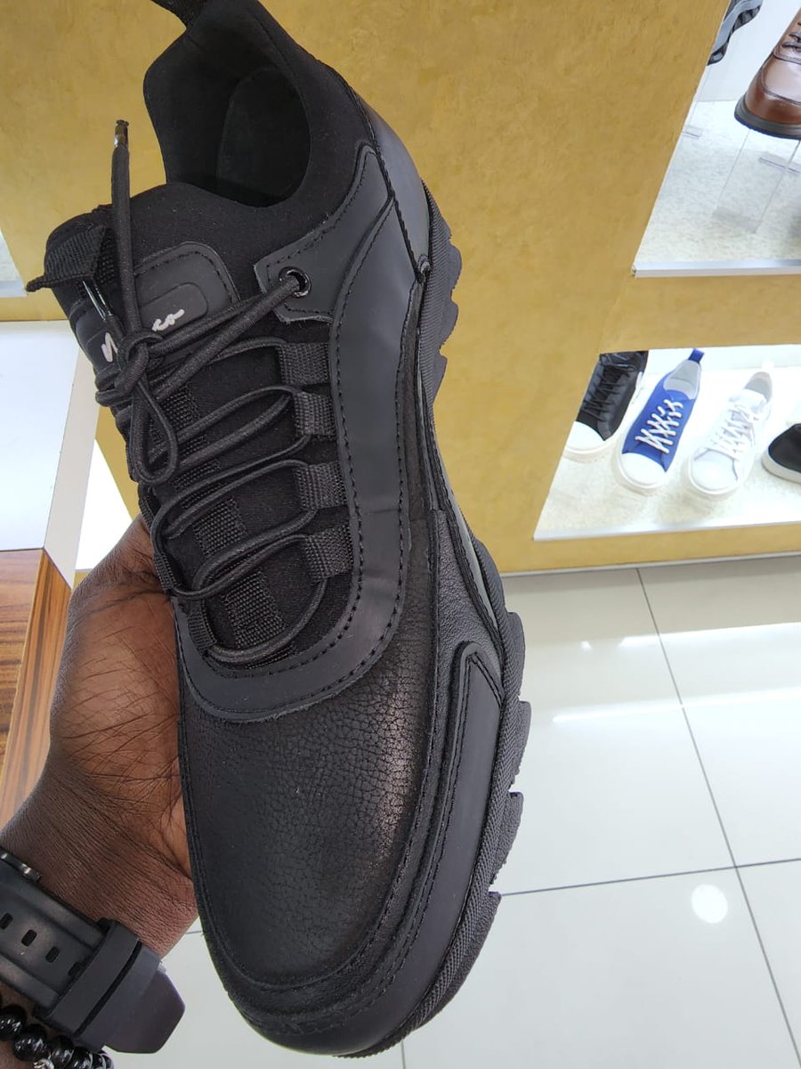 CollectionsMarc's tweet image. We are located Nairobi CBD along Moi avenue, in Digital Shopping Mall, Ground floor, shop G34 &amp;amp; G35. We are Opp. MKU Towers &amp;amp; behind Nation Center. Please call or WhatsApp 0746 817388
maps.app.goo.gl/iyL731pwu7wvmc…
We deliver countrywide80