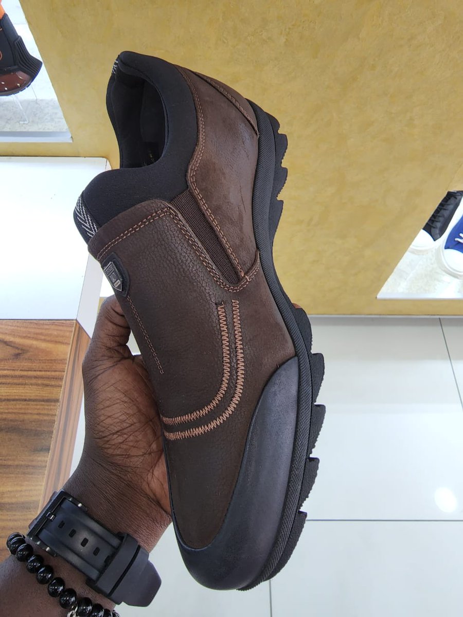 CollectionsMarc's tweet image. We are located Nairobi CBD along Moi avenue, in Digital Shopping Mall, Ground floor, shop G34 &amp;amp; G35. We are Opp. MKU Towers &amp;amp; behind Nation Center. Please call or WhatsApp 0746 817388
maps.app.goo.gl/iyL731pwu7wvmc…
We deliver countrywide80