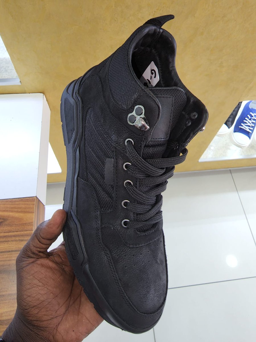 CollectionsMarc's tweet image. We are located Nairobi CBD along Moi avenue, in Digital Shopping Mall, Ground floor, shop G34 &amp;amp; G35. We are Opp. MKU Towers &amp;amp; behind Nation Center. Please call or WhatsApp 0746 817388
maps.app.goo.gl/iyL731pwu7wvmc…
We deliver countrywide80