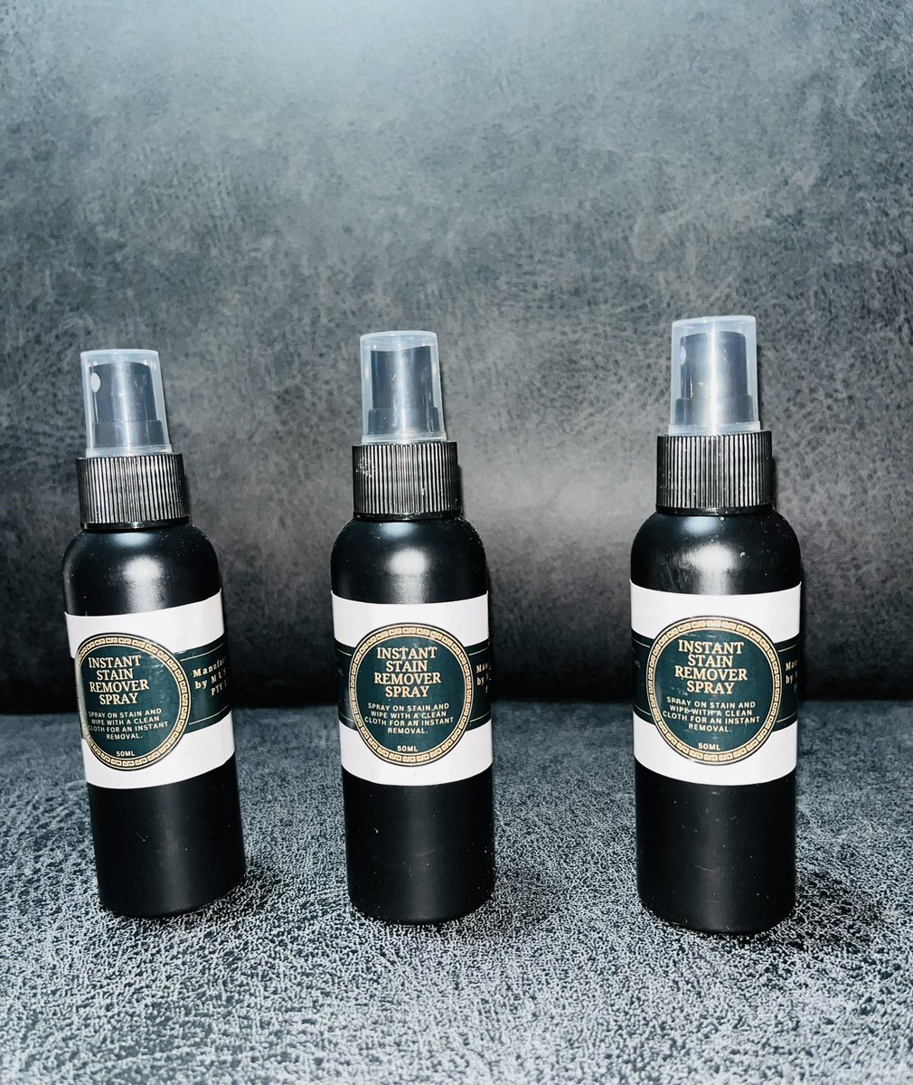 Jamani_Khanyi's tweet photo. Don’t say I didn’t plug you with @ML_scents products. They work magical and very affordable Nkosiyam.

Ever since I started using them my room is very clean and smells good 😌 #MLScentsPocketStainRemover .

Shop here: https://t.co/uou3tL5XDl https://t.co/lhZuyrtSWK