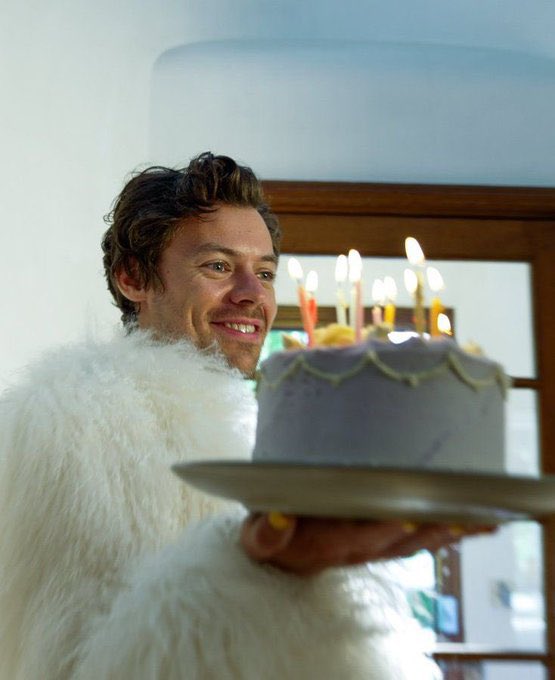 phloulou's tweet photo. Happy Birthday Harry. I love you so much <3 https://t.co/tFK23jbsTe