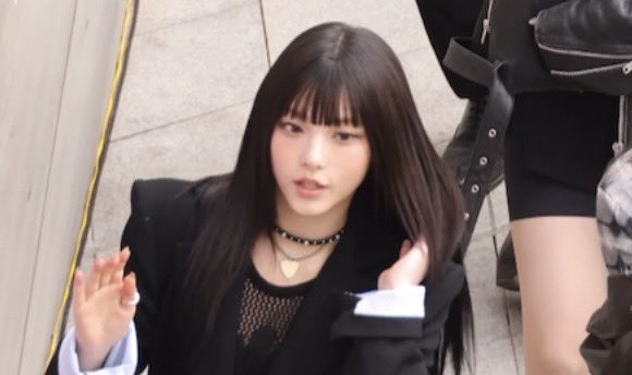 mo9uHR's tweet photo. 고양이 재밌는거 봤는지
어머나🤭 이러네
ㅎㅎㅎㅎㅎ https://t.co/e5fq2W32sV