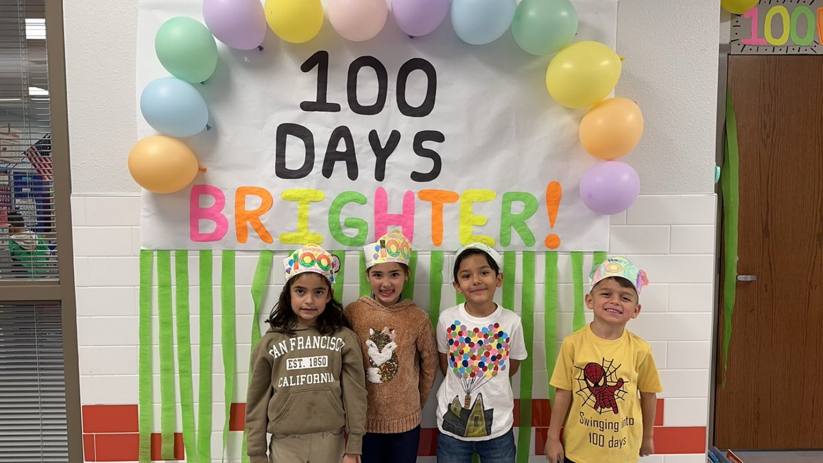 Emartinez10Em's tweet image. #100thdayofschool #cactusmakesperfect