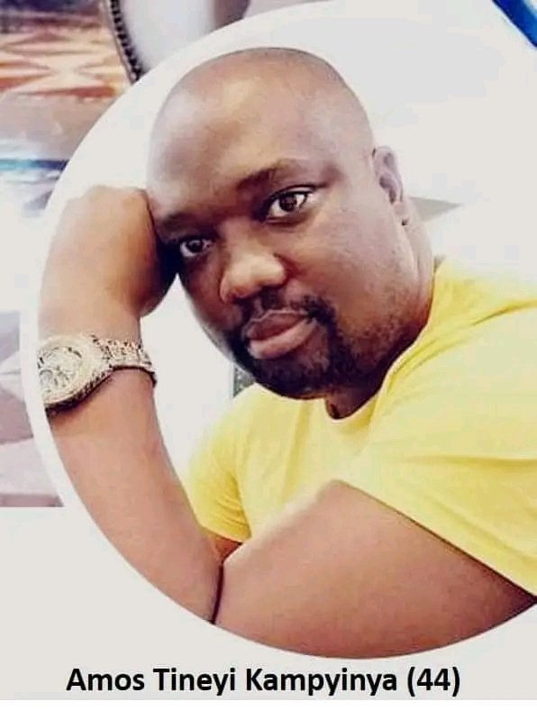 MDNnewss's tweet photo. Hawks pursue manager for stealing R900,000 from Mugg & Bean in Kruger National Park.

The Hawks, has launched a broad manhunt for 44-year-old Zimbabwean Amos Tineyi Kampinya, who is wanted in connection with a fraud and theft case in Mpumalanga.

The crime occurred in July 2022 at the Kruger National Park in Mpumalanga, according to Hawks province spokeswoman Captain Dineo Lucy Sekgotodi.

Kampyinya is said to have worked as a manager at the Kruger National Park's Mugg & Bean restaurant in July 2022

“It is further alleged that Kampyinya stole company funds to the amount of R897,229 and disappeared. He was sought at his previous known address, at Karino Flats near Mbombela and he was not found,” said Sekgotodi.

Meanwhile, Major General Nicholas Gerber, the provincial head of the Hawks in Mpumalanga, has asked Kampinya to surrender to the police.

Gerber urged community residents to call the investigating officer, Captain Mandla Mphephethe, at 071 481 3295, with any information about Kampinya's whereabouts.

The Hawks stated that all information supplied to the police will be treated confidentially.