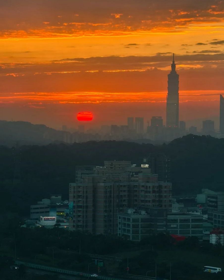 "Every sunset brings the promise of a new dawn." – Ralph Waldo Emerson.