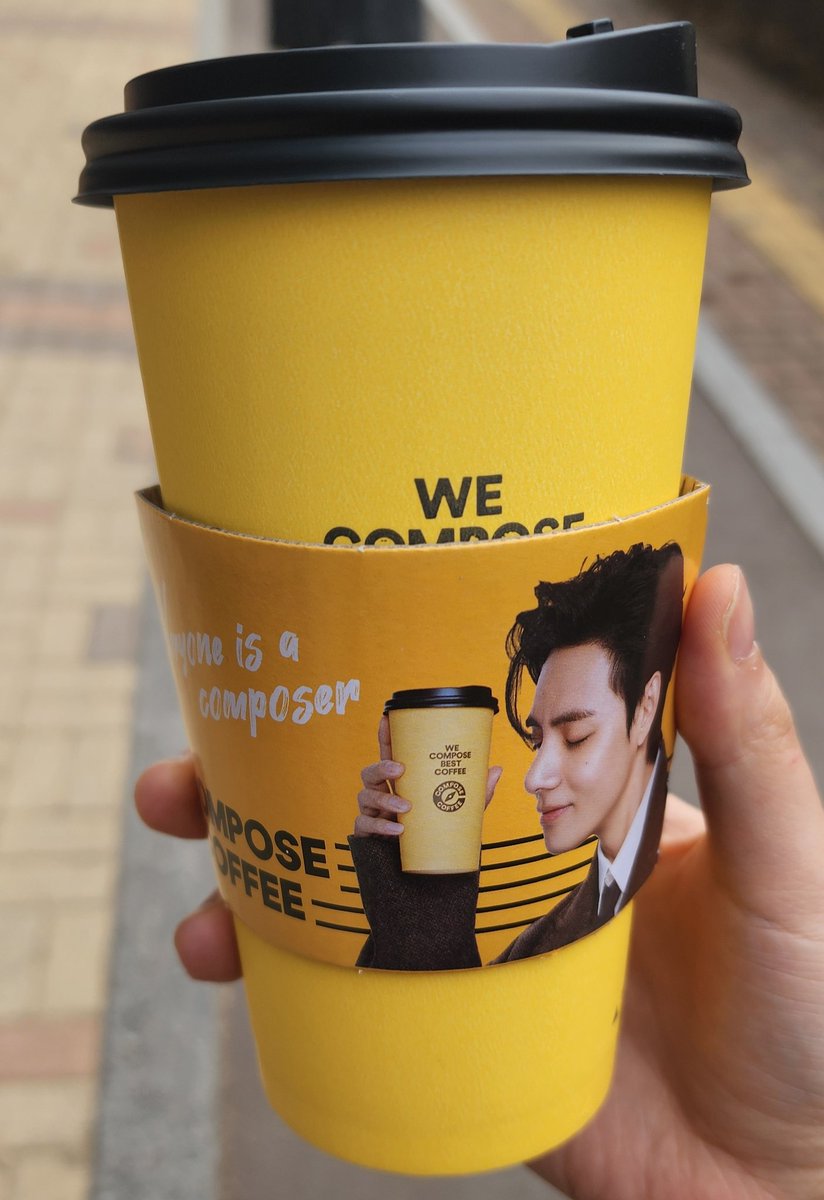 maryale20130613's tweet photo. 영롱하구만🪻홀더 눅눅해질까봐 다급히 뺐던 건 안 비밀🤫 https://t.co/TlJitbLTs6
