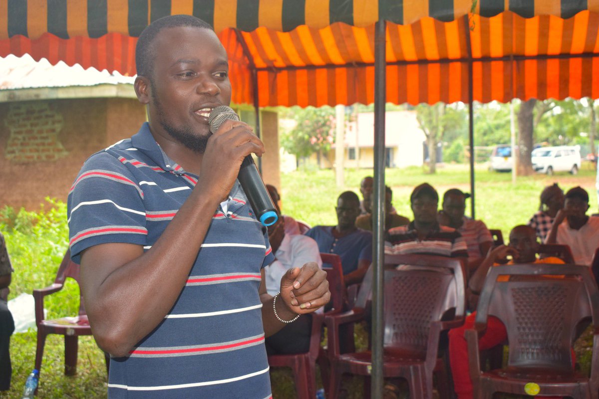 siasaplace's tweet photo. Yesterday, we held a community agenda setting baraza  in Butula, Bhuhalarire chiefs ground in Busia County geared towards creating awareness on roles of leaders, budget making process and public participation.

#SPYV 
@NLinKenya 
@CMDKenya https://t.co/P9yHh5PIah