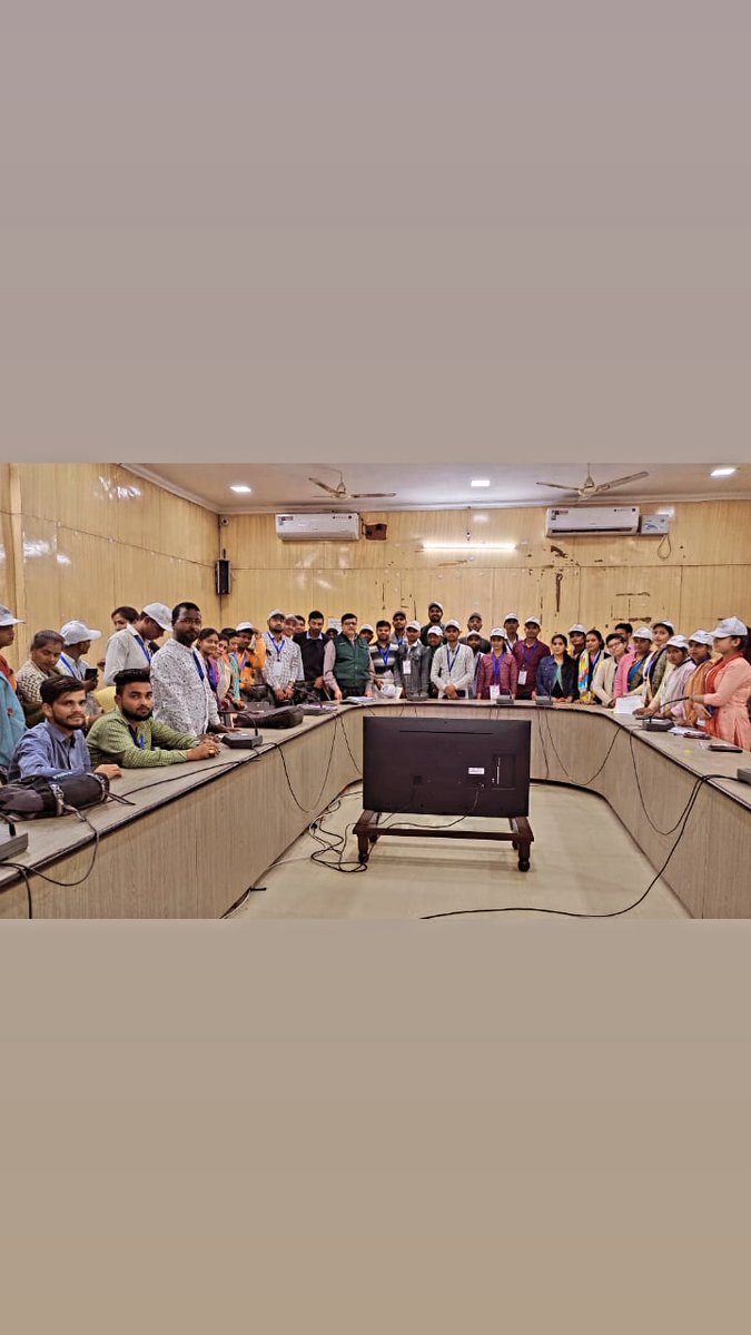 9300 परिवारों की एक ही पुकार!!
जनसेवा मित्रों को मिले स्थाई रोजगार!!
#जनसेवामित्रस्थाईरोजगार 
#CmjansevamitraMP
 <a href="/narendramodi/">Narendra Modi</a>
<a href="/CMMadhyaPradesh/">Chief Minister, MP</a> <a href="/DrMohanYadav51/">Dr Mohan Yadav</a> <a href="/ChouhanShivraj/">Shivraj Singh Chouhan</a>   <a href="/prahladspatel/">Prahlad Singh Patel ( वृक्ष से जल, जल से जीवन)</a>
 <a href="/MPTakOfficial/">MP Tak</a> <a href="/jagdishDevdaBJP/">Jagdish Devda</a> <a href="/AIGGPA/">AIGGPA</a> <a href="/Connect_Lokesh/">Lokesh Sharma</a>
B100