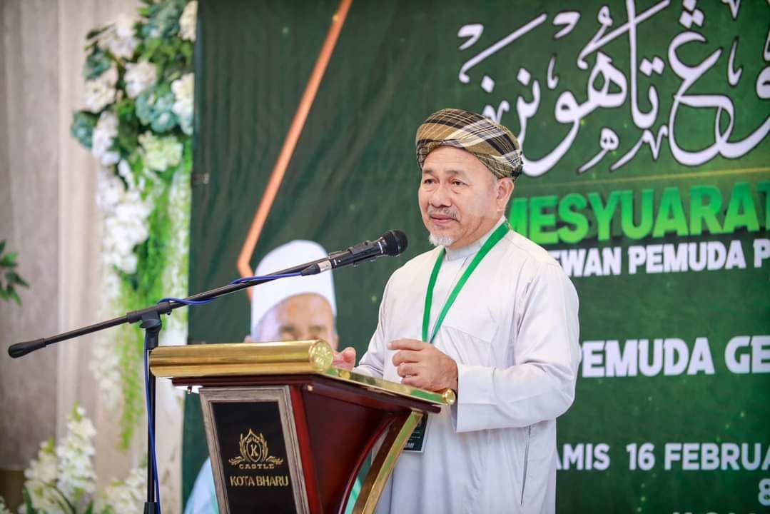 urusanmelayu's tweet photo. Jika ditakdirkan kita tewas, jangan berasa dukacita di atas kekalahan, tapi berdukacita lah kerana kita tidak menyumbang kepada kemenangan.

Yang telah bekerja keras, tidak perlu bersedih kerana itu adalah kehendak Allah.

Tuan Ibrahim Tuan Man

Telegram : https://t.co/fcrxq34O2S https://t.co/7gUgIyJ3D8