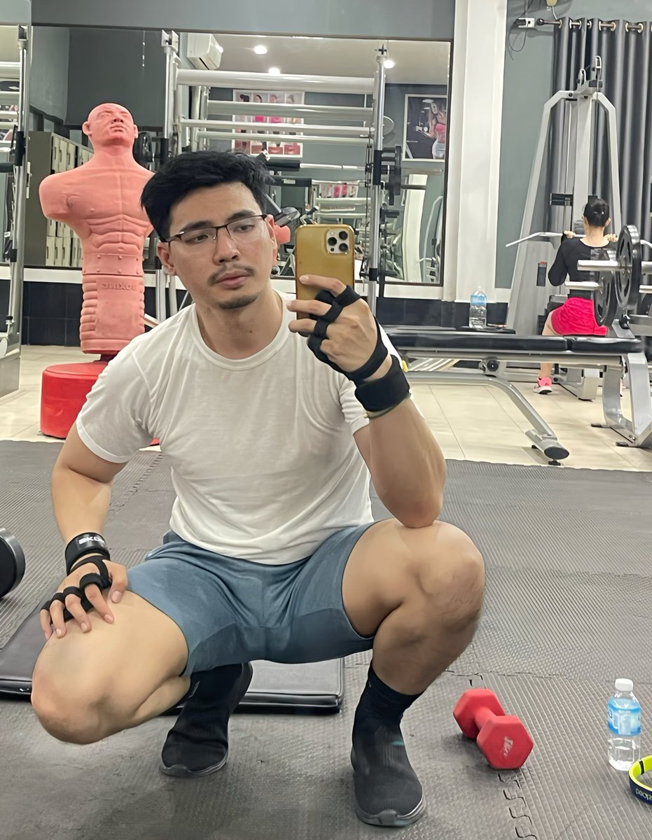 Lewis tweet media