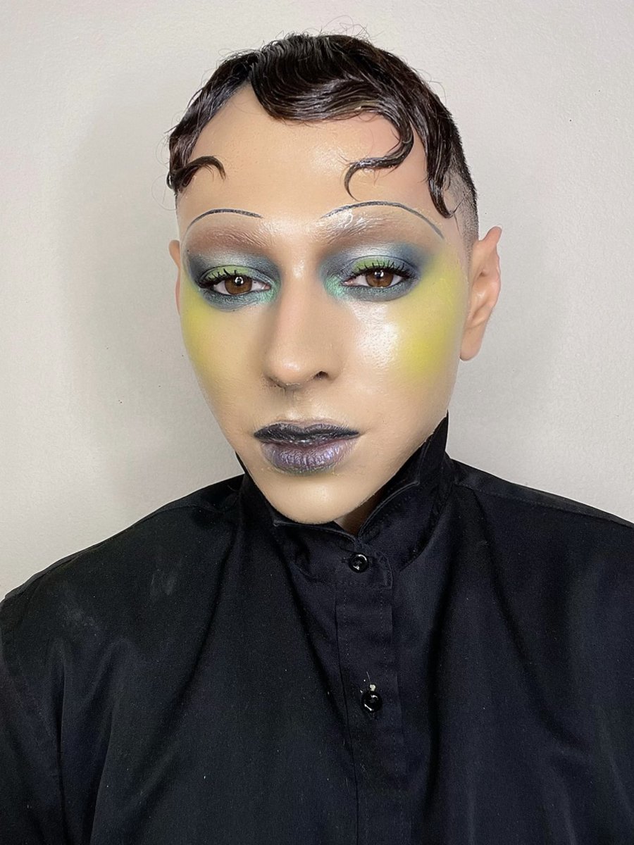 cesariofierce's tweet photo. Let me see your Pat McGrath x Maison Margiela ✨Glass Skin✨makeup looks…I’ll go first #glassskin #patmcgrath #patmcgrathlabs #MaisonMargiela https://t.co/YHnLvTuY5v