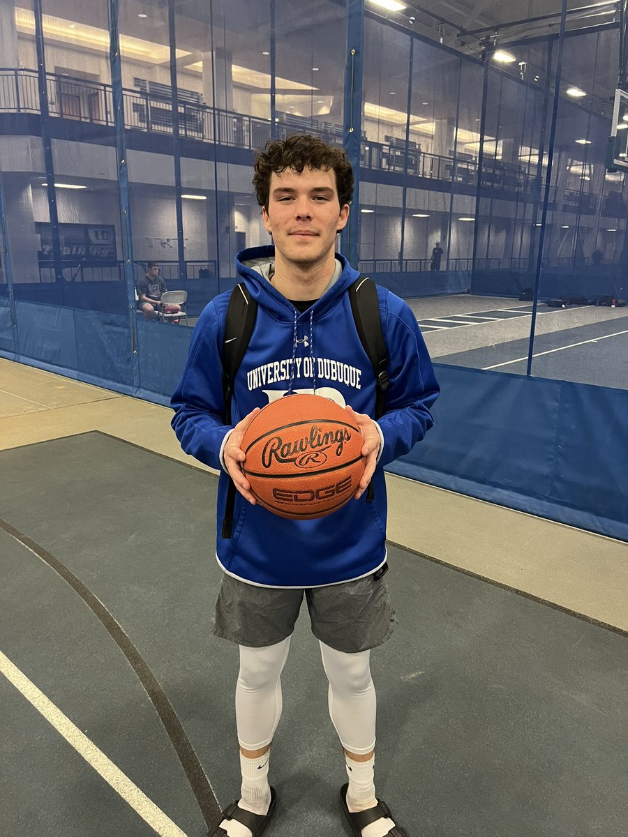 JChamps50607's tweet photo. (2/3): Coaches kid of the game: Hickey, (tbh only starts bc his parents follow), just kidding, this kid is a hooper, played great tonight. Elite scorer when he’s on. https://t.co/lPwMYNuhkx