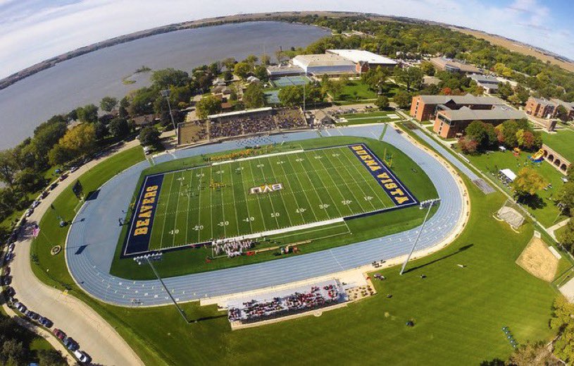 Thank you 🙏 my God . After a great conversation with <a href="/BVFootball/">Blue Valley Football</a> I am pleased to say that <a href="/Coach_Dickinson/">Austin Dickinson</a>  extended me an offer to continue my education and playing football at the next level. 🤙🏼 @VaughtCoach @QBManuch <a href="/JUSTCHILLY/">Just Chilly</a>  #BeaversBuild #KnightsUp