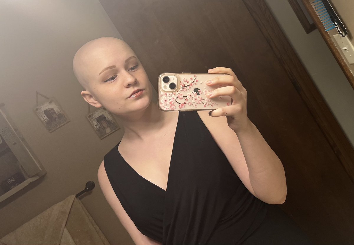 1mandy76's tweet photo. Day 14 of remission! Kate tried on her dress for @DickieV gala in May! We are praying her scans stay clear so we can go!! He needs to meet her lol!! ๐๐๐
#TeamKatie
#Osteosarcoma
#GodsInCharge https://t.co/rTE6v6rG23