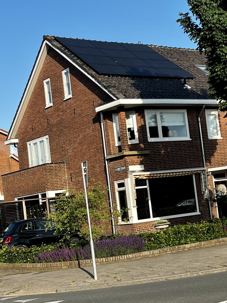 Toob_Alers's tweet image. 18 kWh meer ☀️ in januari 2024 t.o.v. 2023 het jaar begint goed 👍🏻

#feitjes #zonnepanelen