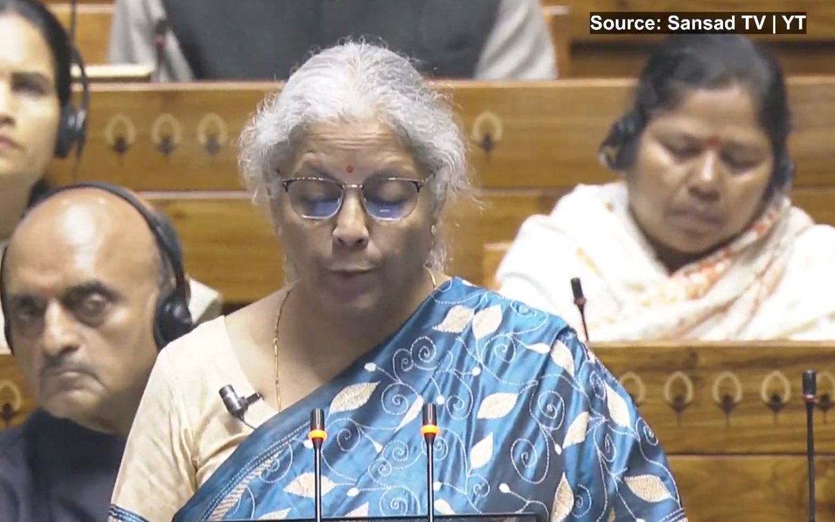 ET_RISE's tweet image. PM Matsaya Sampada Scheme will be stepped up for aquaculture productivity. The government aims to double seafood #xports to Rs 1 lakh crore: @nsitharaman 

@FinMinIndia #BudgET #Budget2024