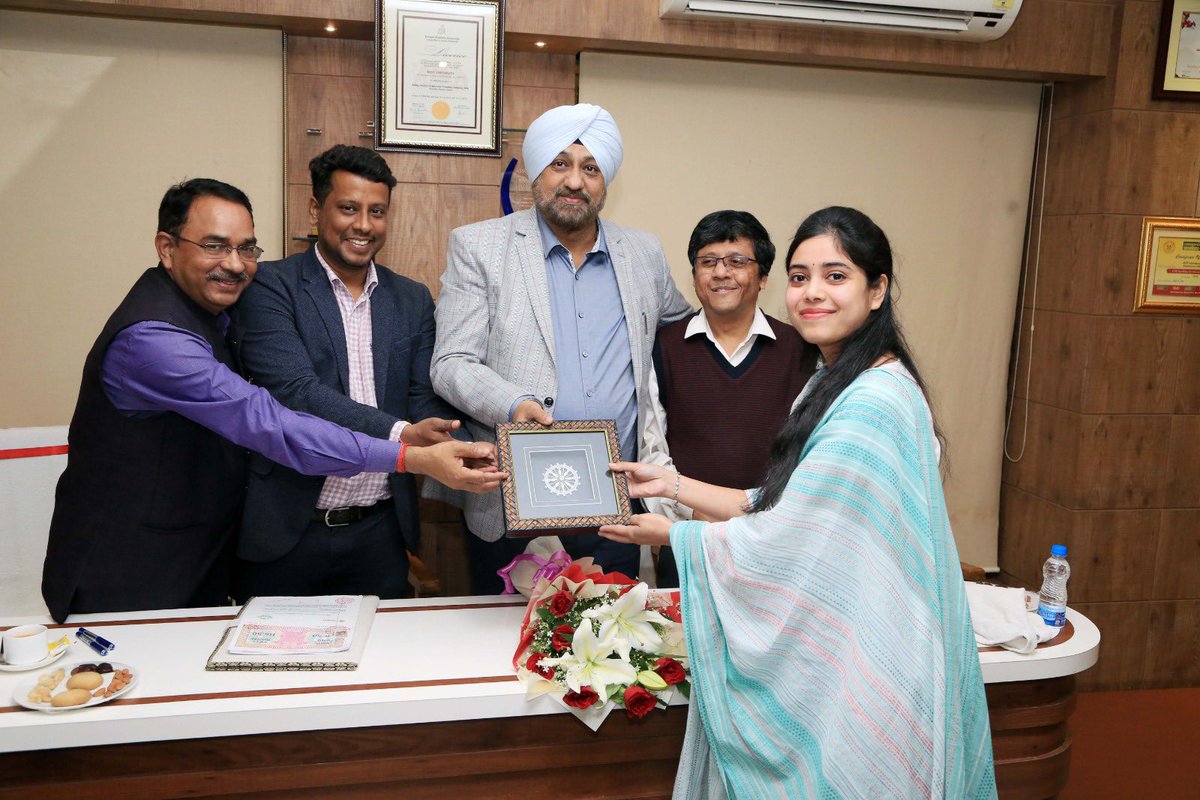 KIITUniversity's tweet image. #KIIT has signed an MoU with InteliBIM Solutions Pvt. Ltd., focusing on initiatives for disseminating information and knowledge in BIM design and development.

Additionally, it includes a Graduate Training and Development Programme (G-TDP) in BIM designed for students in Civil,…