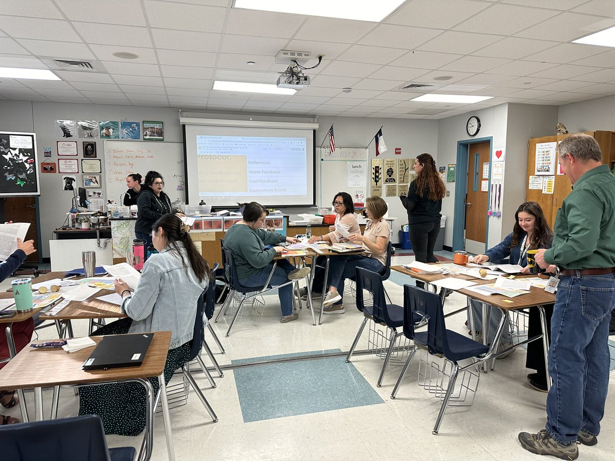 JLoLISDScience's tweet image. Shoutout to these amazing science teachers from @HenryHawksLISD who are leading the charge in professional learning on explanatory models with their vertical team. Their dedication to collaboration, innovation and learning is inspiring!#leadership #1LISD #3DScience  @lisdsecsci