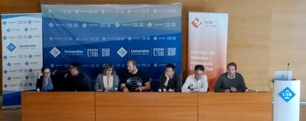 marinaarrabal's tweet photo. Comença la taula d'experiències #EdocènciaUIB  presenta @fernandezcoca @CDigitalUIB @UIBuniversitat #VIJornadesDocents https://t.co/MqjS7nKEDv