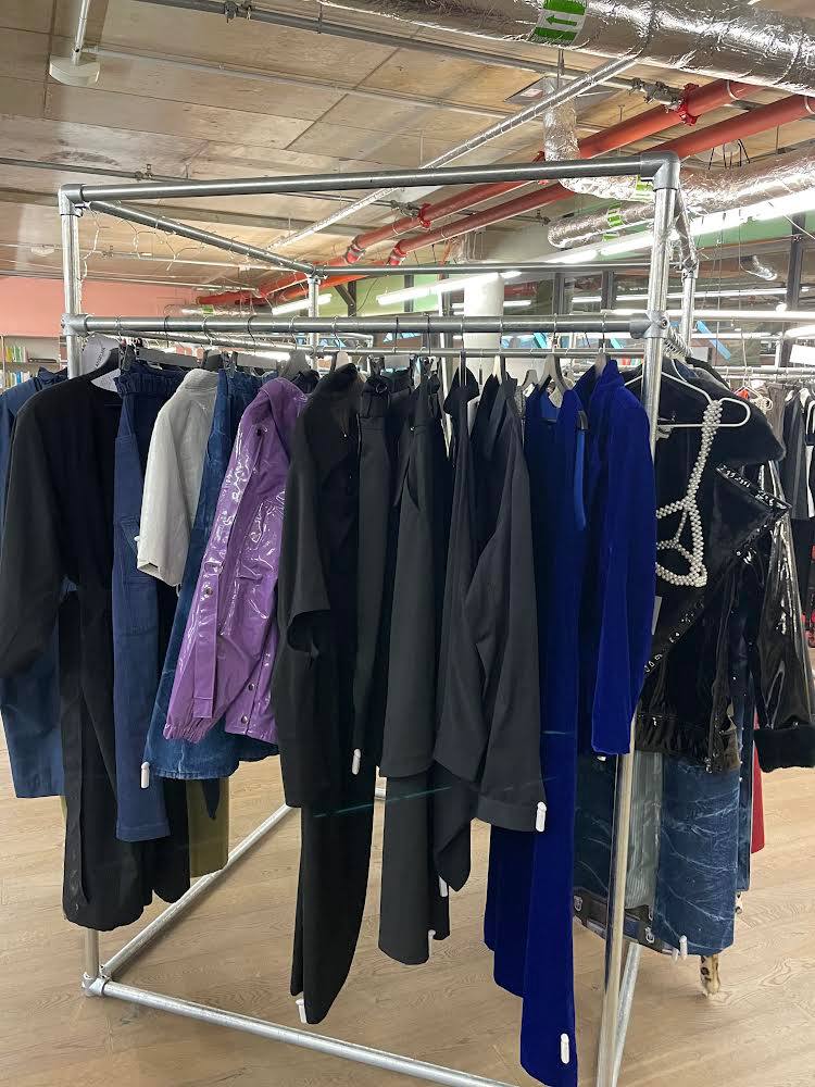 allert_julia's tweet photo. FIND US IN 📍 studio183_berlin
#JULIAALLERT #fashion #style #designerbrands https://t.co/6wCOxz3tNI