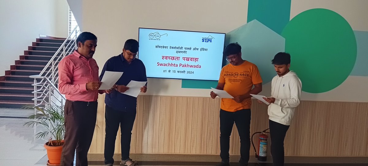 #SwachhtaPakhwada is being observed from 1st to 15th Feb 2024 at STPI-Davanagere. As part of #SwachhtaPakhwada STPI-Davanagere staff took the #Swachhta pledge on 1st Feb 2024. #STPIINDIA #SwachhBharatMission #SwachhataHiSeva #SwachhBharat @arvindtw