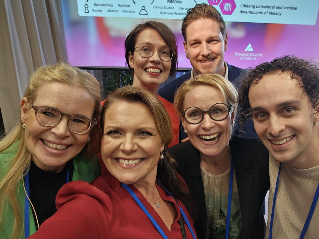Emilia Huvinen (@e_huvinen) on Twitter photo Ready to rock'n roll - #NOM24 Nordic obesity meeting starting in Helsinki! 💪😍 with <a href="/DrPietilainen/">Kirsi Pietiläinen</a> <a href="/AndreHeikius/">André Heikius</a> <a href="/ViljakaHeli/">Heli Viljakainen</a> Ready to rock'n roll - #NOM24 Nordic obesity meeting starting in Helsinki! 💪😍 with <a href="/DrPietilainen/">Kirsi Pietiläinen</a> <a href="/AndreHeikius/">André Heikius</a> <a href="/ViljakaHeli/">Heli Viljakainen</a>