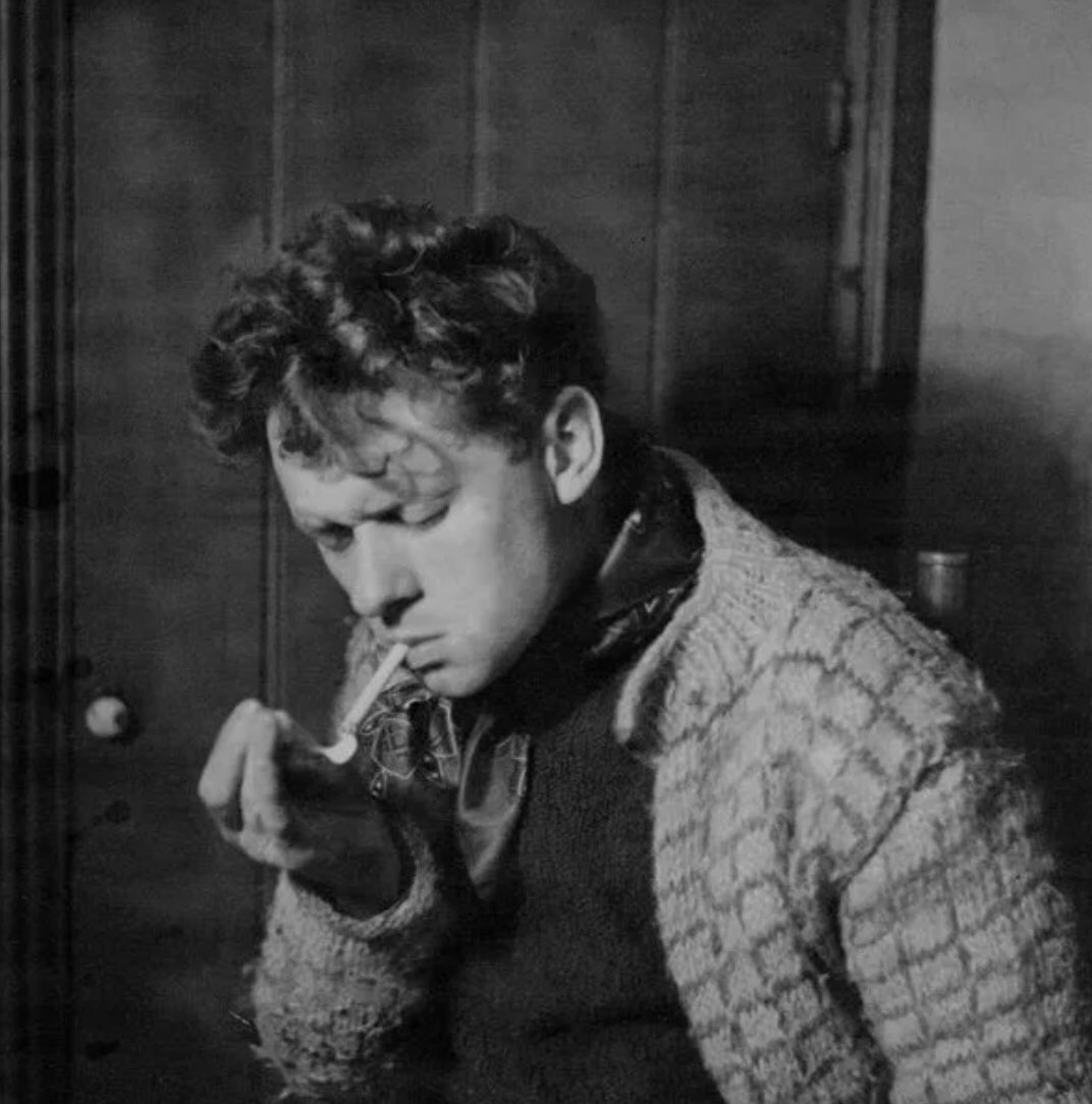 cerysmatthews's tweet photo. First event SOLD OUT already so we’re adding a second ! DOORS 7pm @TheHoursBrecon 

Thrilled to be part of the Brecon Womens Festival, 14th March

We’ll light some candles, tune the guitar and share some tall tales including chat about Dylan Thomas 

https://t.co/WPzTcYjQ8l https://t.co/l3q5cMU4fK