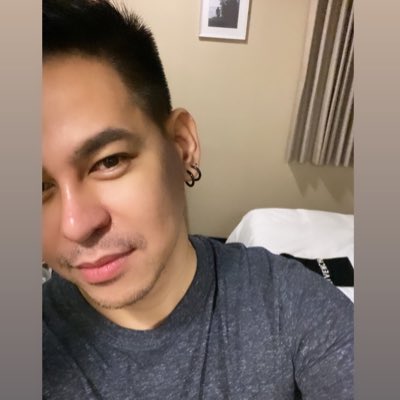 RavenDizon's tweet photo. #NewProfilePic https://t.co/OV0dShlJNT
