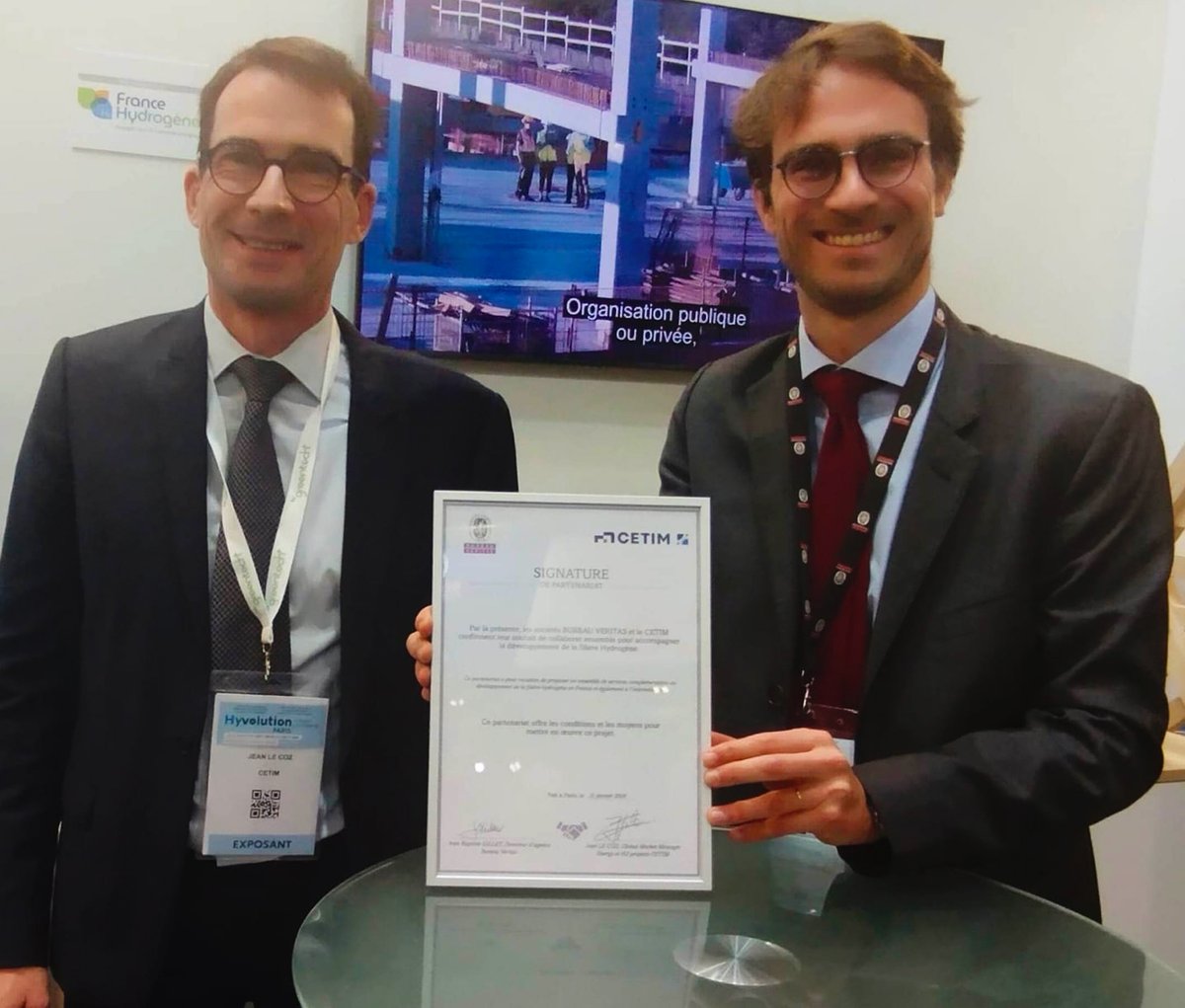#Hydrogène : aujourd'hui sur Hyvolution, Cetim et Bureau Veritas ont signé un accord de partenariat pour accompagner les industriels de la filière hydrogène 👉 cetim.fr/Actualites/en-… 

#Expertise #Hydrogen #Renewables #ShapingaWorldofTrust #HyMEET
<a href="/Hyvolution/">Hyvolution</a> <a href="/Bureauveritas/">𐰚𐰇𐰼𐱅:𐰾𐰃𐰚𐰤</a>