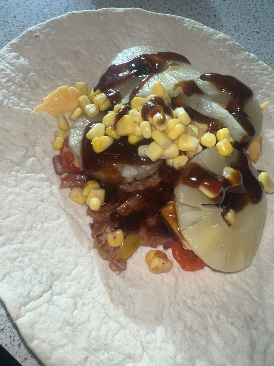 MrsOrwinPE's tweet photo. Bean burger wraps with pineapple salsa on toasted wraps this morning with Athena 7/8 @AstreaDearne Well done everyone! They smelled and tasted amazing!🤩 https://t.co/jRSq2aosuV