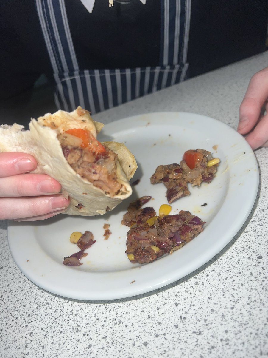 MrsOrwinPE's tweet photo. Bean burger wraps with pineapple salsa on toasted wraps this morning with Athena 7/8 @AstreaDearne Well done everyone! They smelled and tasted amazing!🤩 https://t.co/jRSq2aosuV