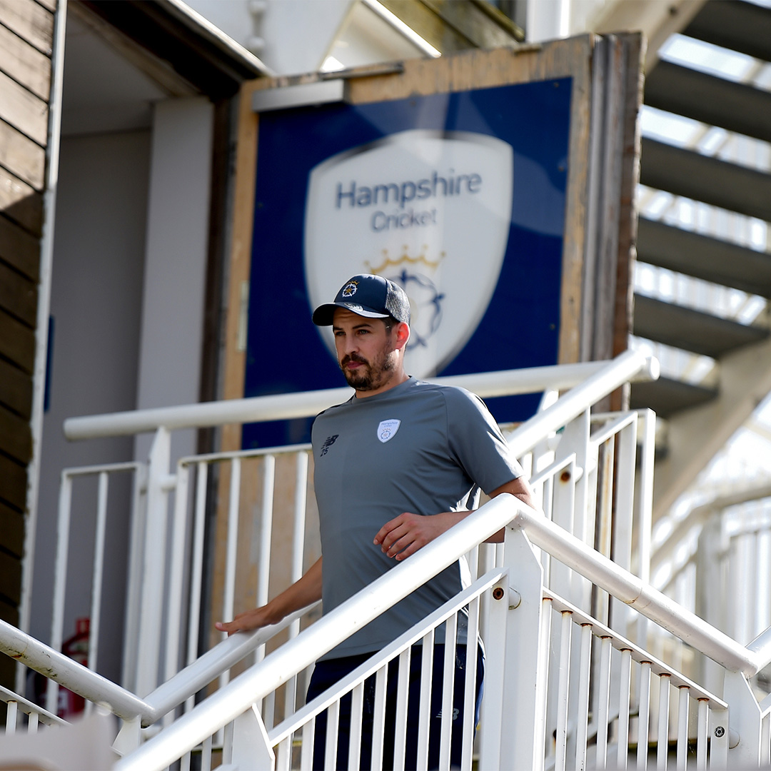 hantscricket's tweet photo. Chris Wood has been awarded a testimonial year in 2024, as he heads into his 15th season with Hampshire.

Fully deserved, Woody 🤝

#CW2024 #SupportWoody

📰 Full story ⤵️