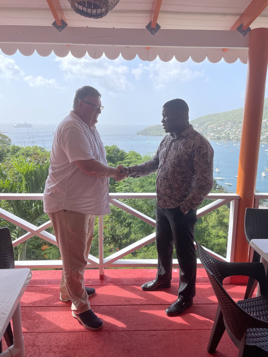 SVGGeoff's tweet photo. Great to meet with Carlos Williams again on Bequia and wonderful to see the island bustling with tourists. 
@SeonSamuel 
@UKinCaribbean https://t.co/MUgFfbHZWP