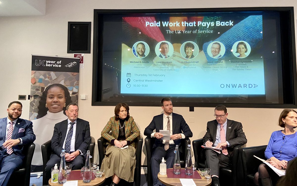 Great @ukonward discussion about @ukyearofservice and the power of mobilizing young people to address the challenges facing their communities with @LordBlunkett @Jochurchill_MP @MarkGifford @RSylvesterTimes @AmeriCorpsCEO @ahawksbee