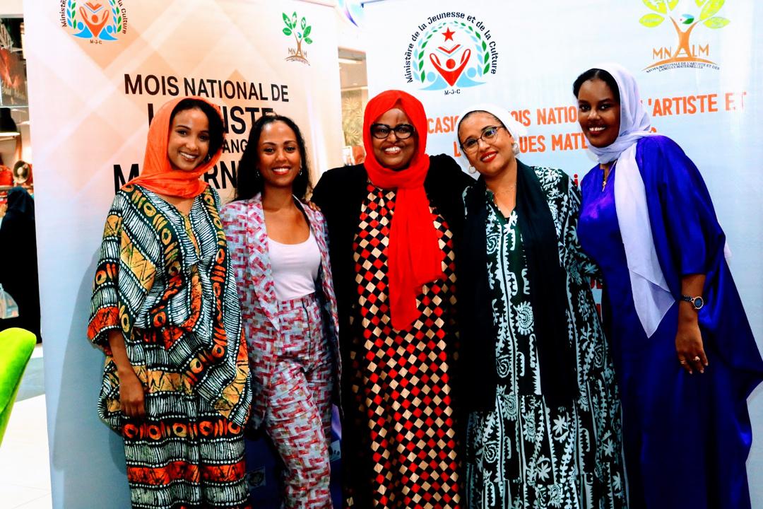 hibo_dr's tweet photo. #LNALM #Boutique_Éphémère #Exposition_Vente #ICC
Félicitations à nos quatre créatrices de mode, étoiles du stylisme et made in Djibouti de marque.🇩🇯🇩🇯🇩🇯🇩🇯🇩🇯 https://t.co/djwXolFd8R