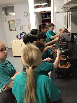 Wood End School tweet media