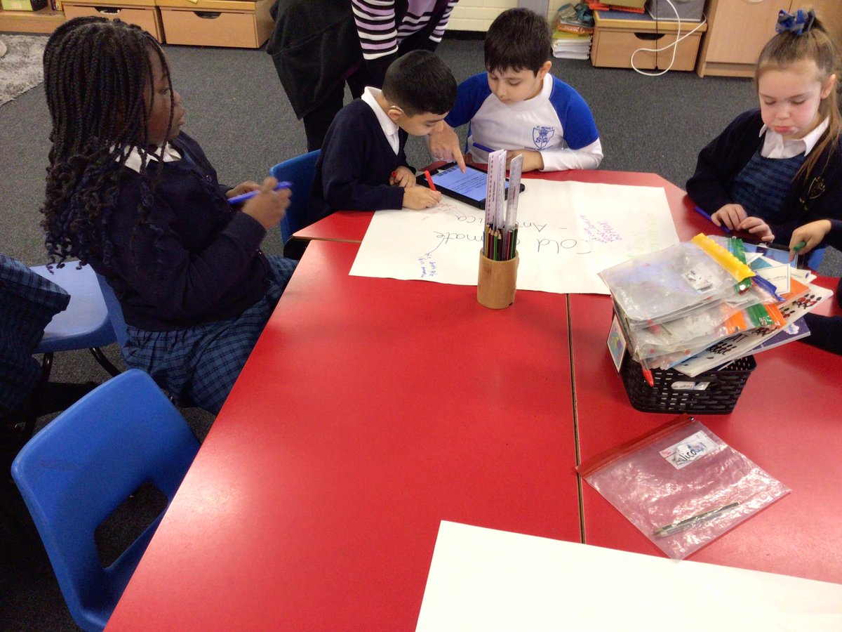 Stm_GW's tweet photo. We have been very safe online using kiddle as our search engine to find facet about cold climates such as the Antarctica. Did you know it is the coldest and driest continent? #STMcomputing #STMgeography https://t.co/HQxPSJoejs