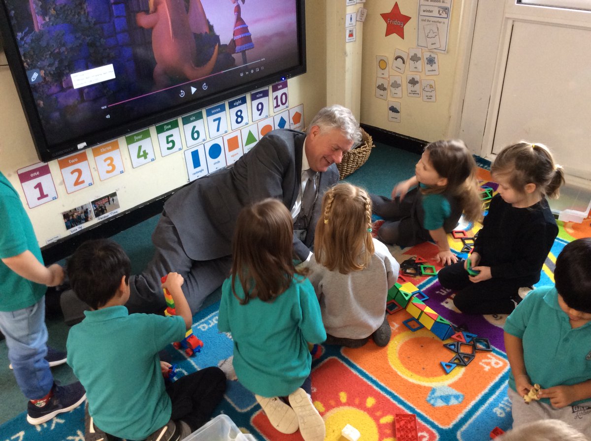 Wood End School tweet media