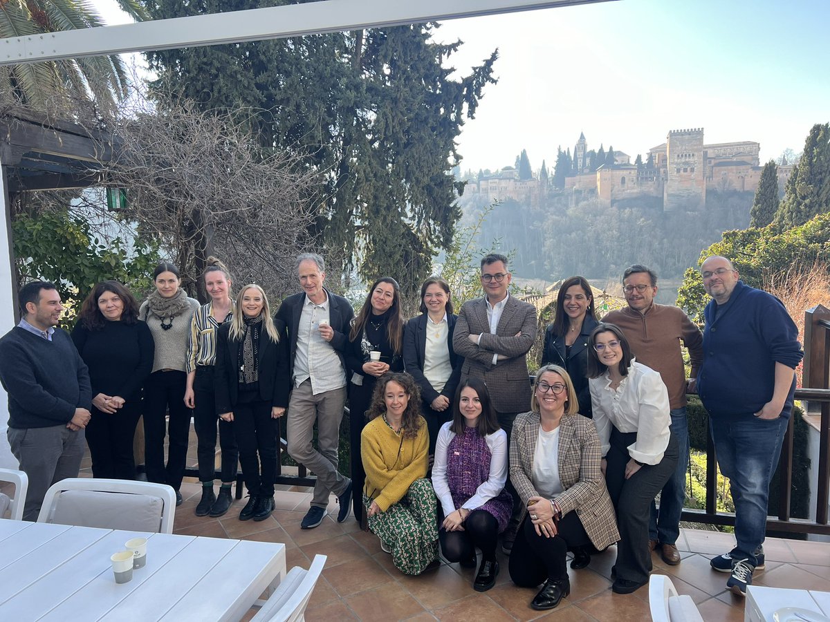 MedialabUGR's tweet image. Comenzamos el KoM de Urban Imprint proyecto @EUErasmusPlus que coordina @CanalUGR junto a @UnivAveiro @UniGraz @hesamuniversum #TUCEP y #APDI